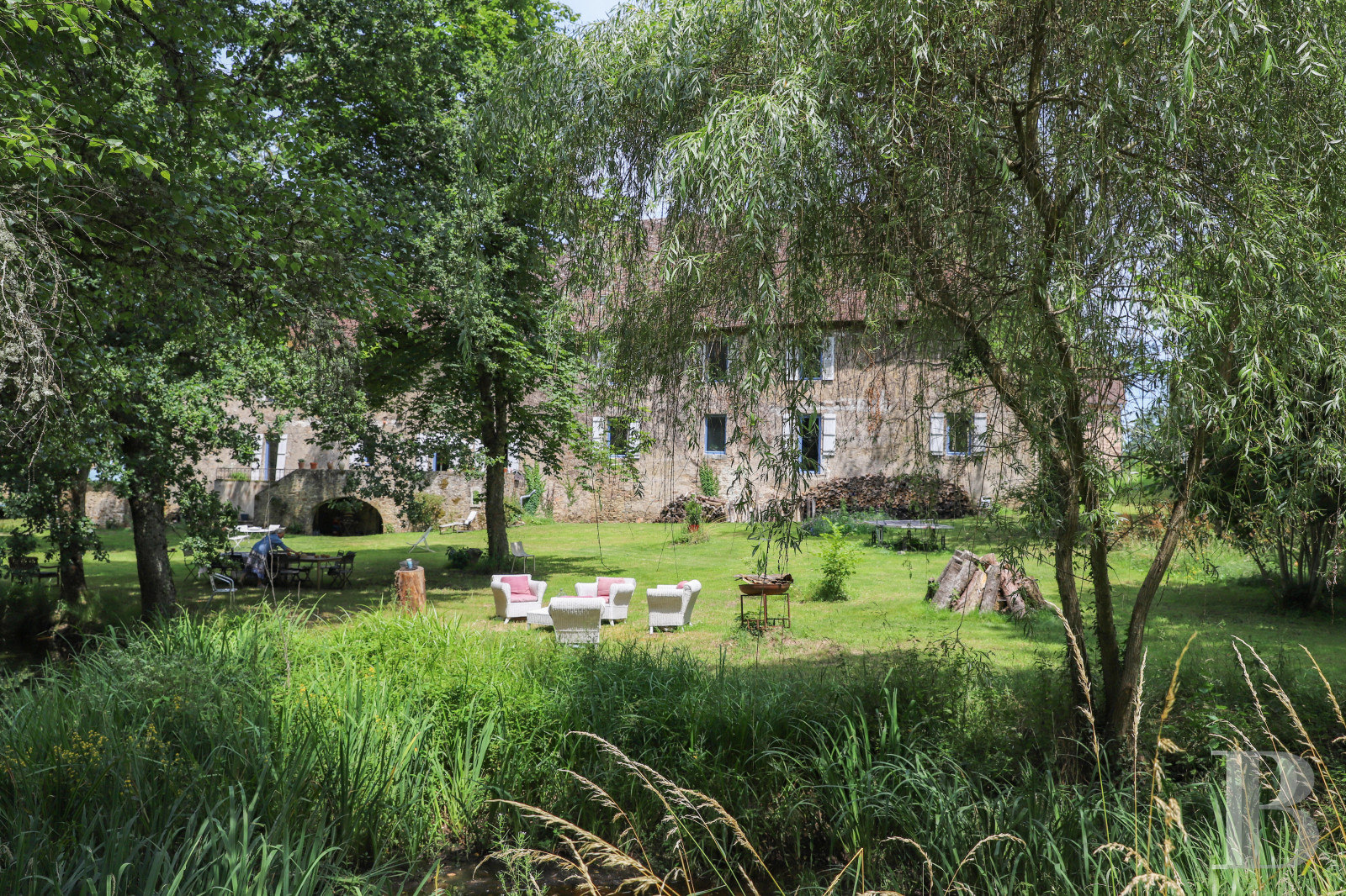 En Haute-Vienne, dans un hameau au sud de Limoges, un ancien relais de poste rénové dans un esprit de pension de famille - photo  n°35